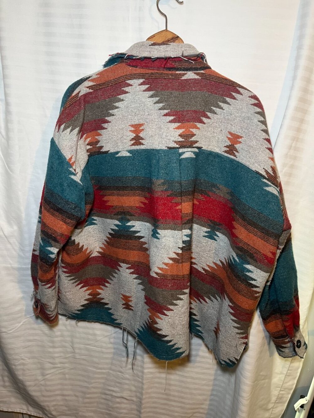 La Miel Southwestern Aztec Shacket Size L - Picture 3 of 3